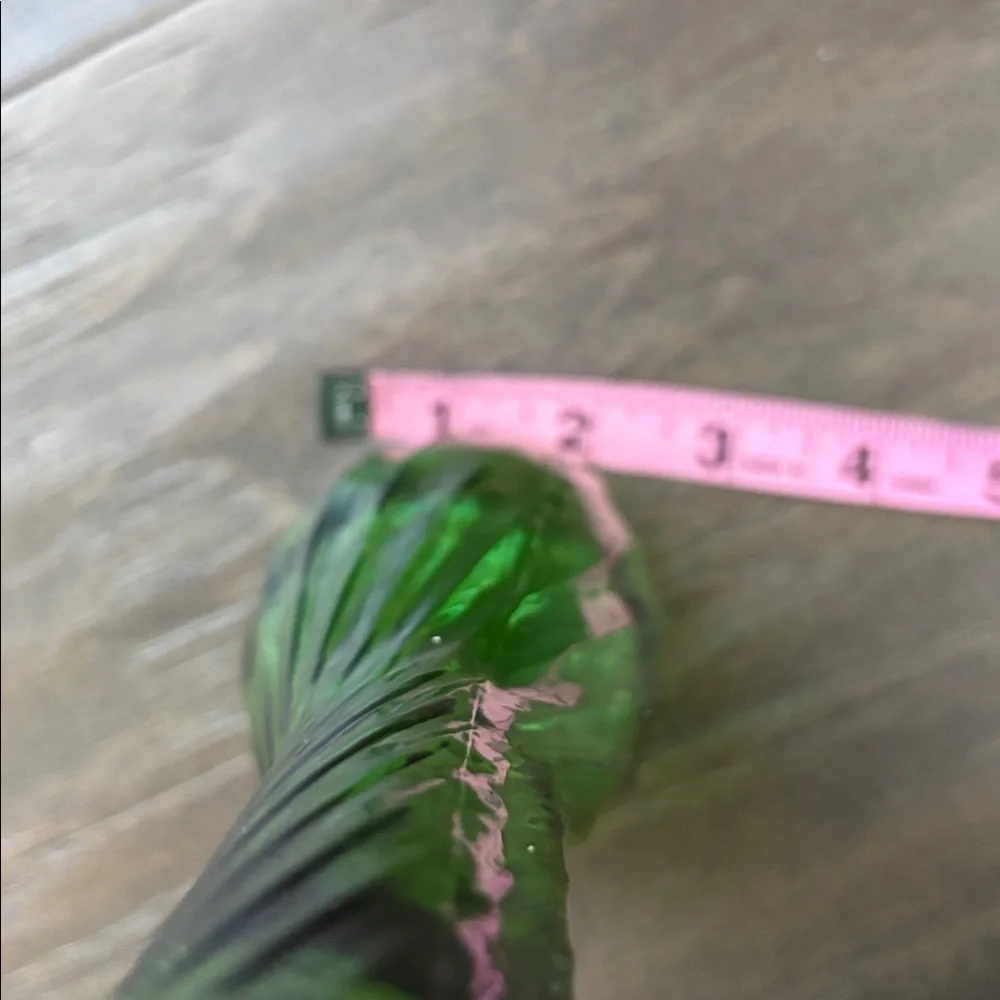 Hoosier Swirl Emerald Green ribbed glass 9”  bud vase,vintage #4094
